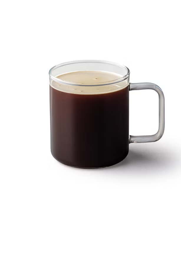 En americano i et glaskrus