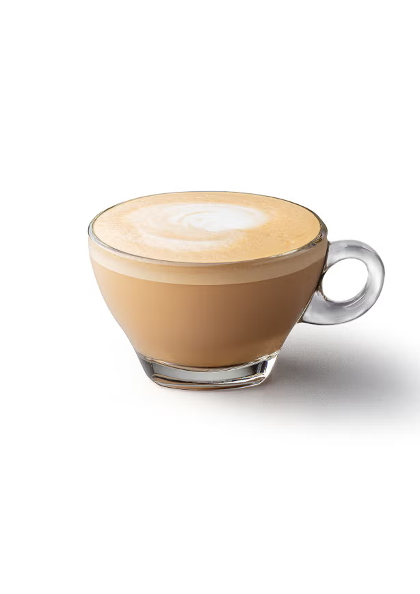 En flat white i en glaskop